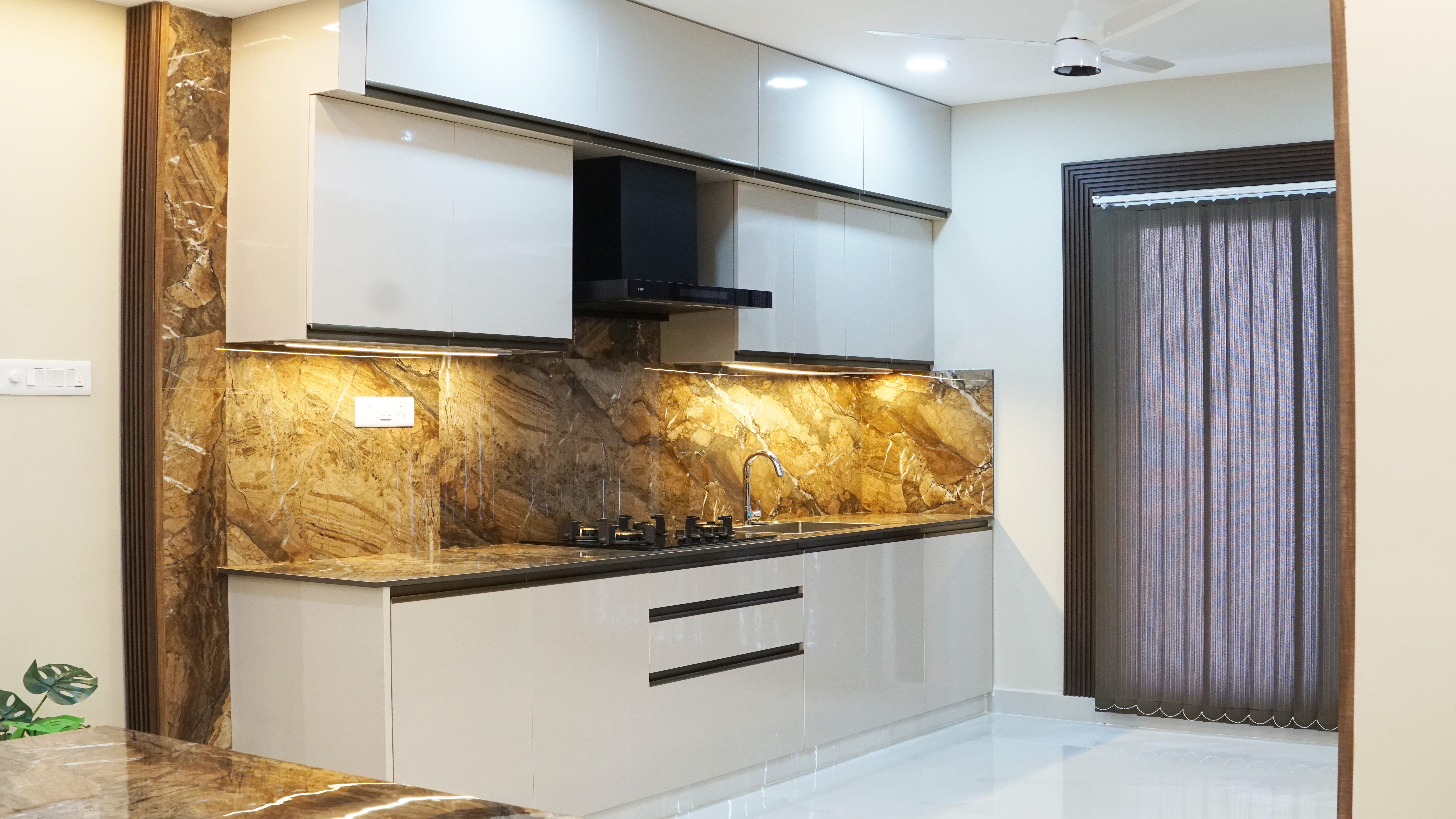 Elite Suite Kitchen